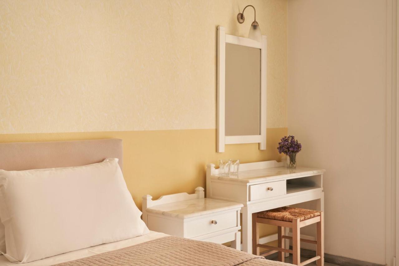 Hotel Paros Zewnętrze zdjęcie